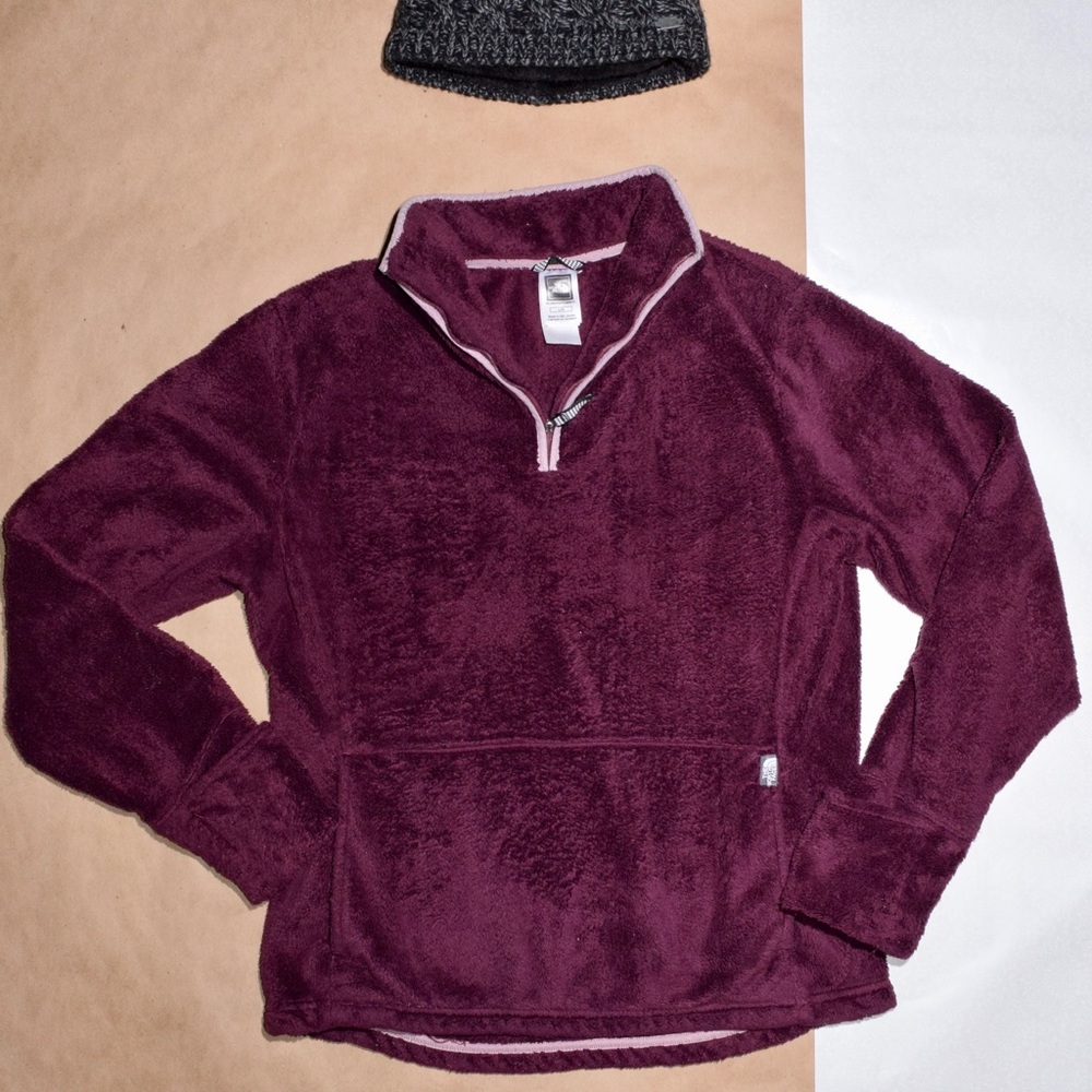 North face fuzzy quarter zip